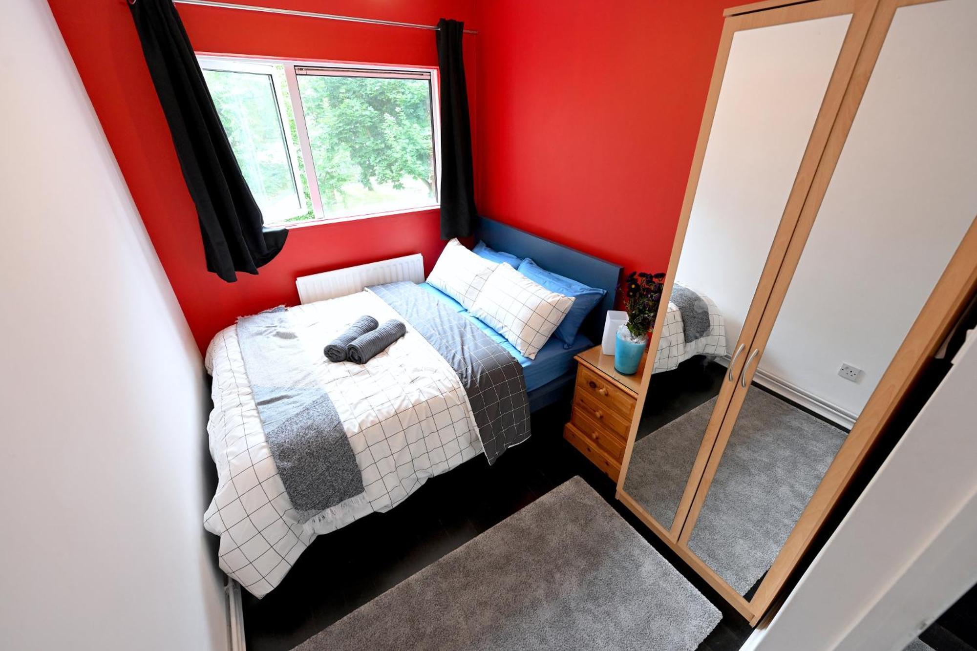 Apartment 4 Bedroom Patio House Regent's Park - Parking