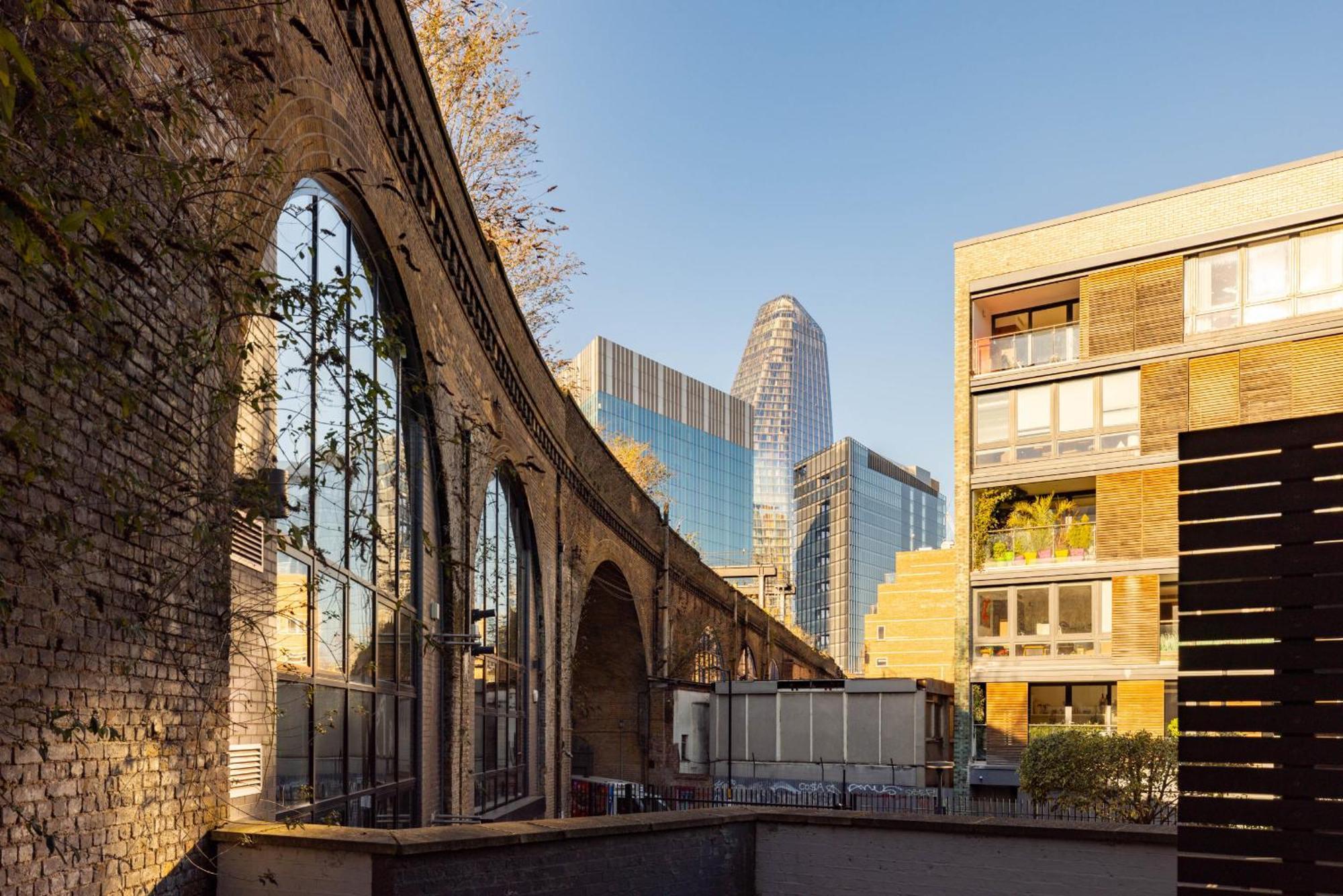 South Bank Loft - Industrial-chic Near Tate Modern, Borough Market, River Thames Appartement Londres
