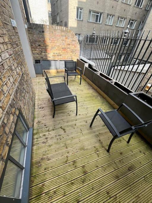 Holiday home Extra Big 4-bed House In Liverpool Street! London