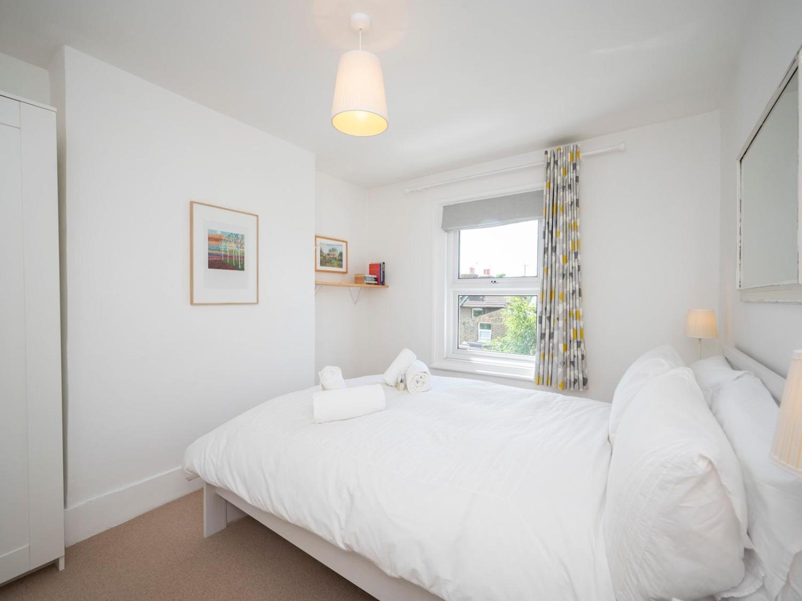 Pass The Keys Stylishly Designed Townhouse - Garden Oasis Hébergement de vacances