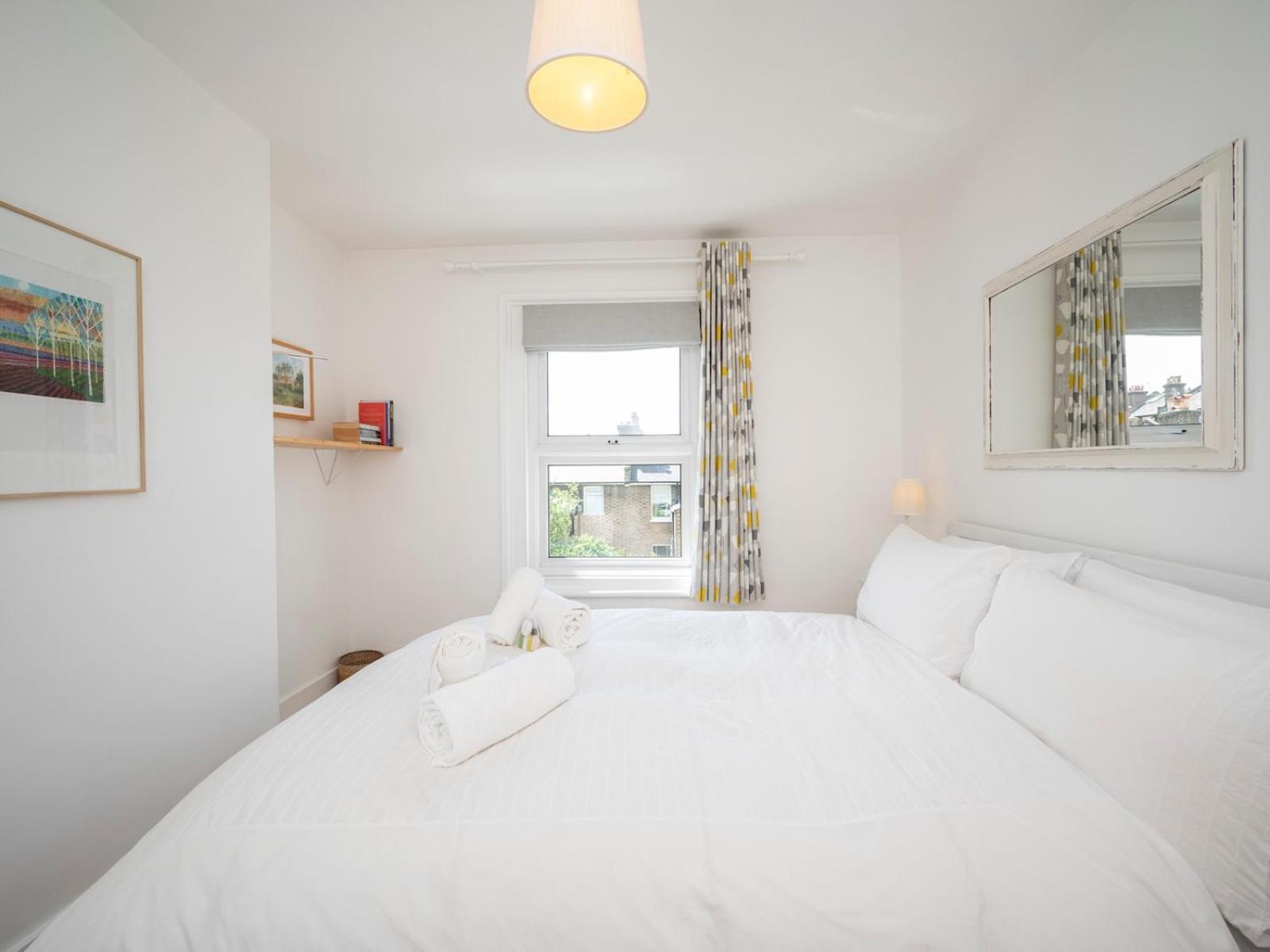 Pass The Keys Stylishly Designed Townhouse - Garden Oasis Londres