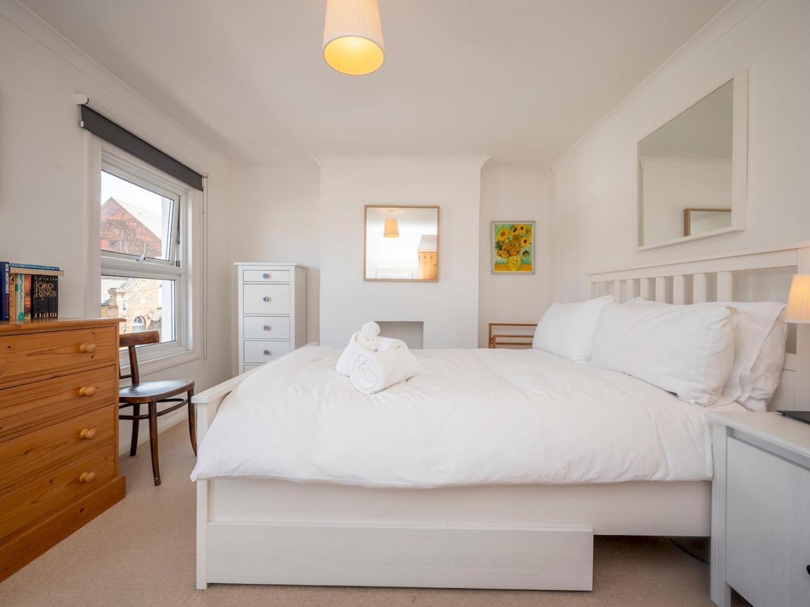 Pass The Keys Stylishly Designed Townhouse - Garden Oasis * Londres