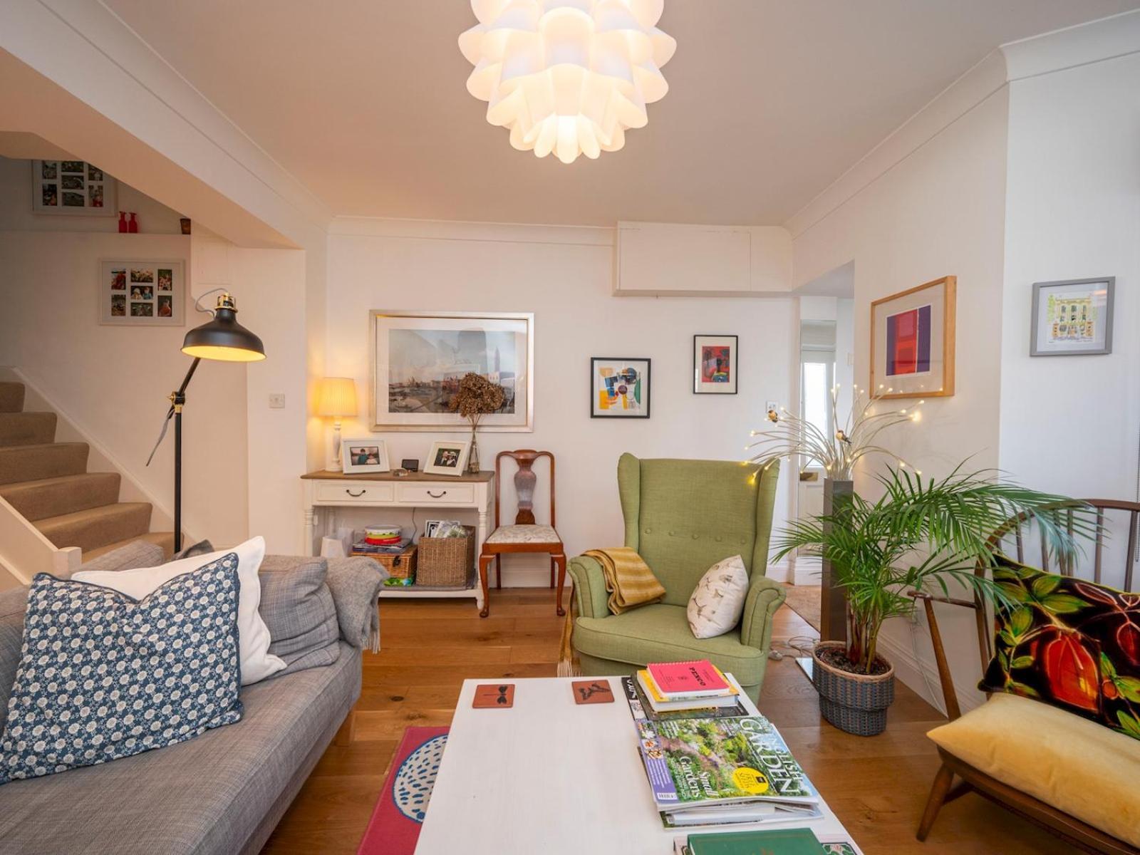 Pass The Keys Stylishly Designed Townhouse - Garden Oasis * Londres