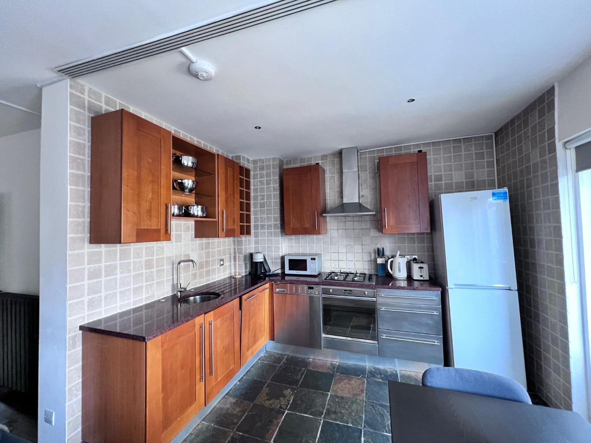 Luxury 2-bedroom Flat In Camden * Londen