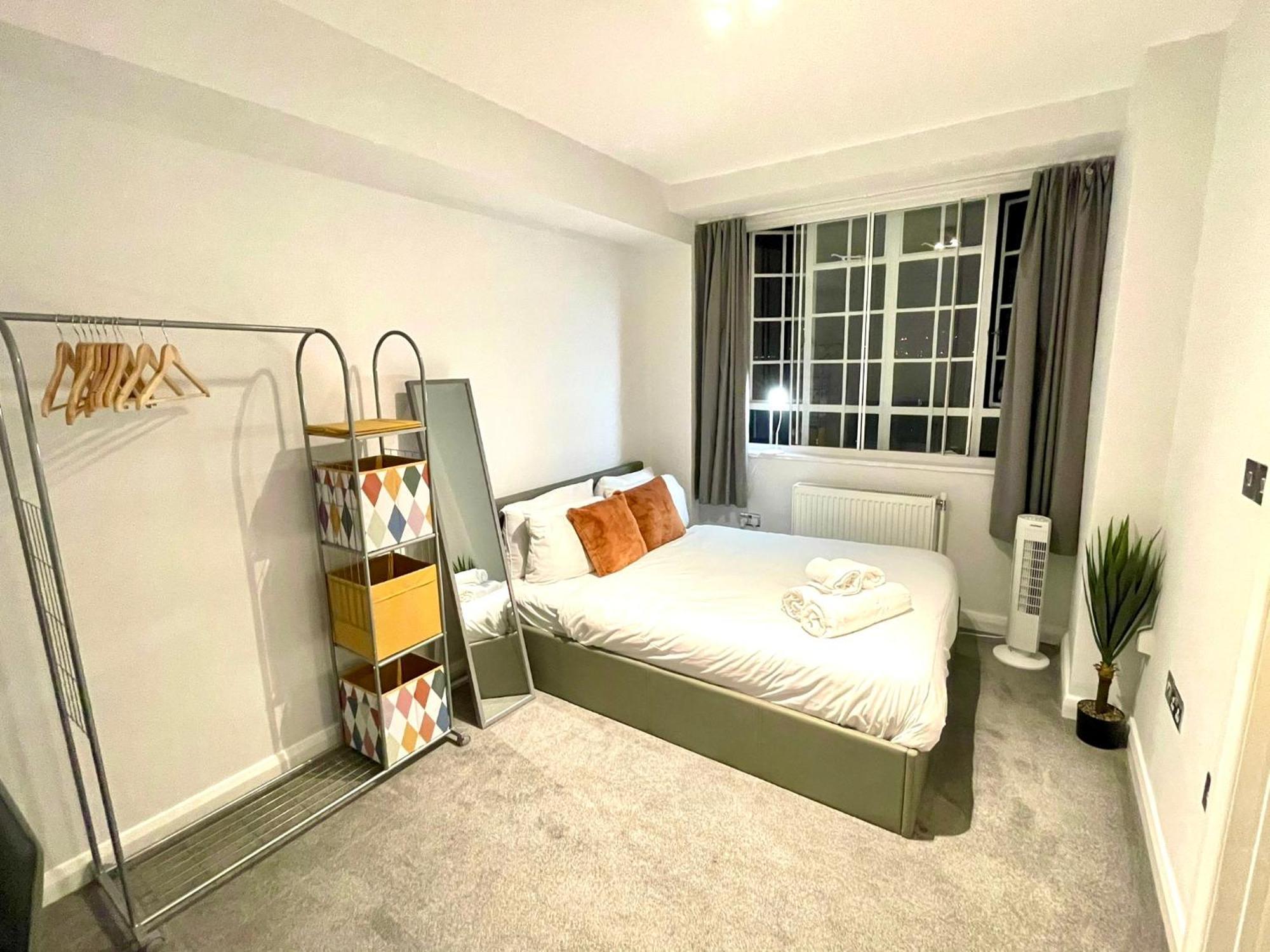 Modern Studio, Prime Location, Stunning View * Londen