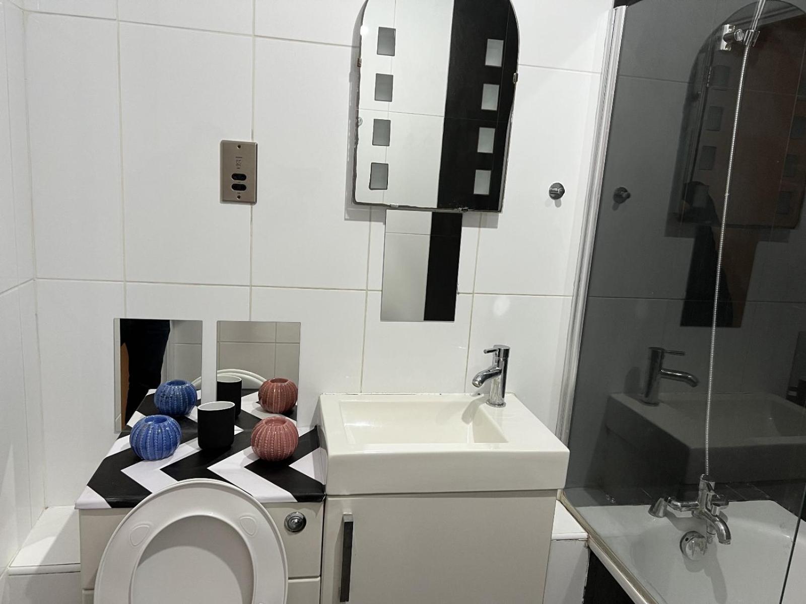 Cosy Entire Flat In Whitechapel London