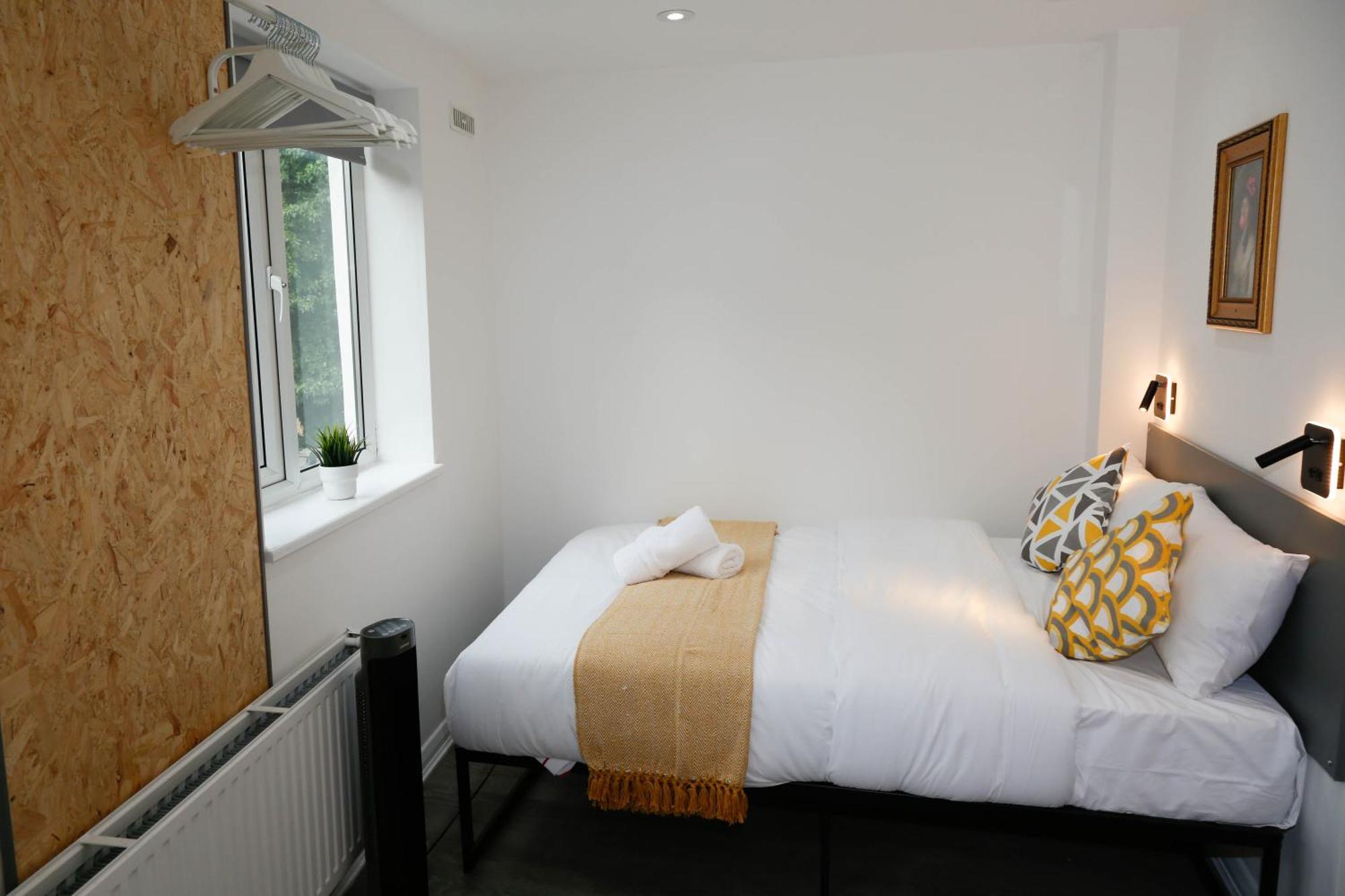 Apartamento New Luxury In Next To Shops, Cafes, Bars & Metro *