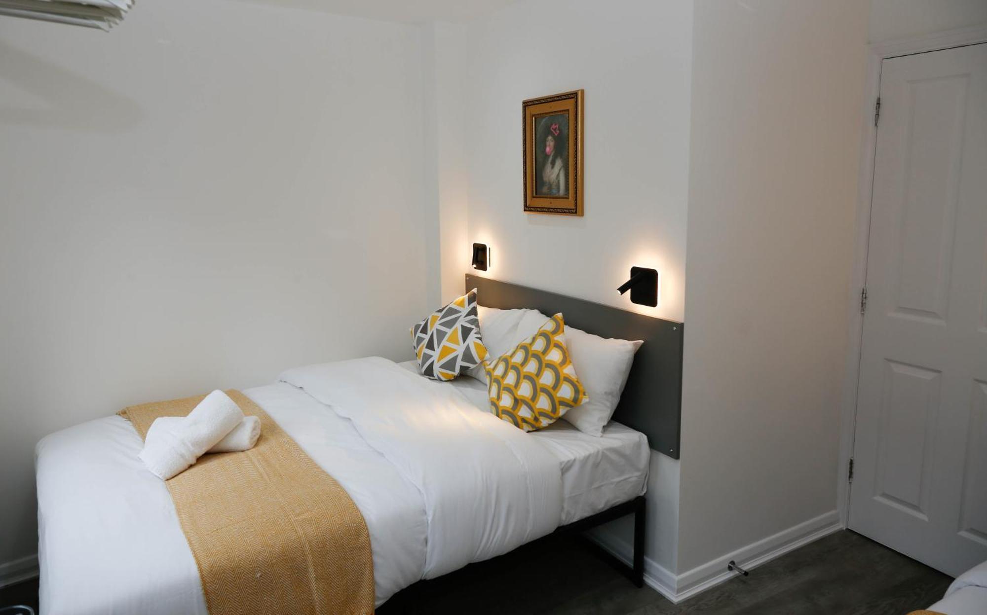 Apartamento New Luxury In Next To Shops, Cafes, Bars & Metro *
