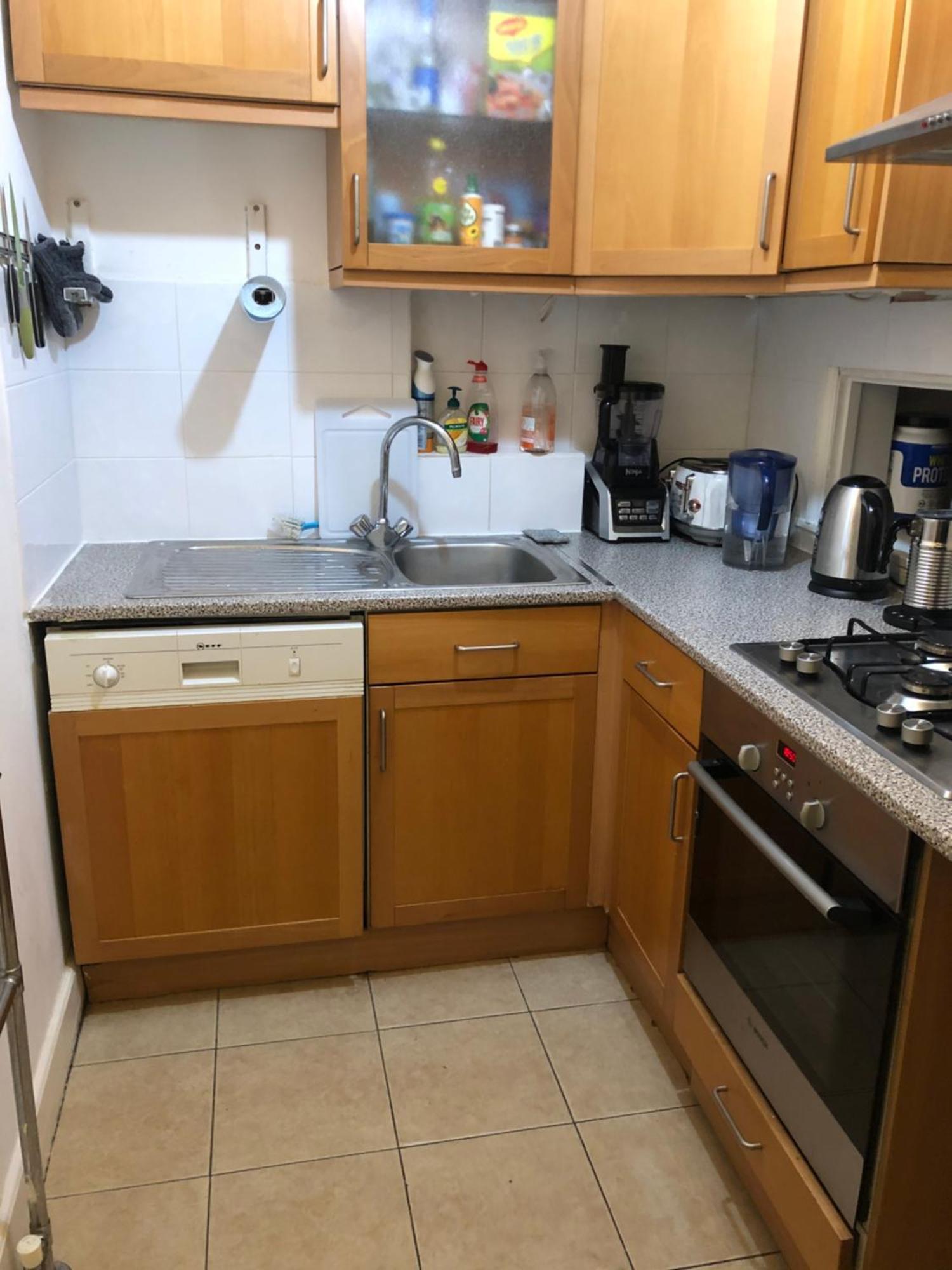 Cosy Double In West Kensington * Londres