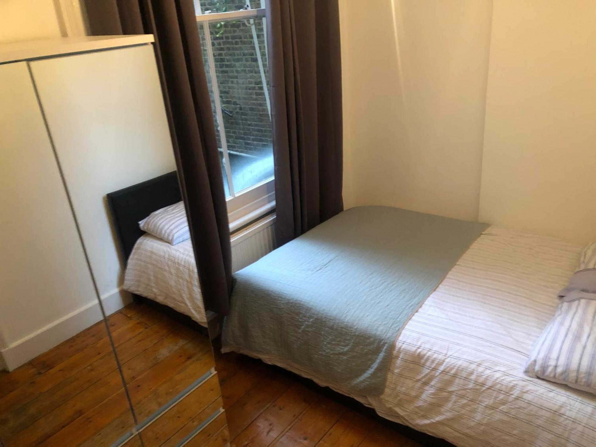 Habitación en casa particular Cosy Double In West Kensington Londres