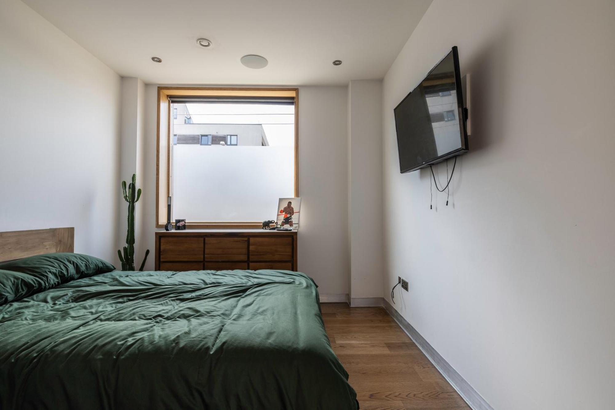 Quarto em Acomodações Particulares Penthouse Of Old Piano Factory In Kentish Town - *