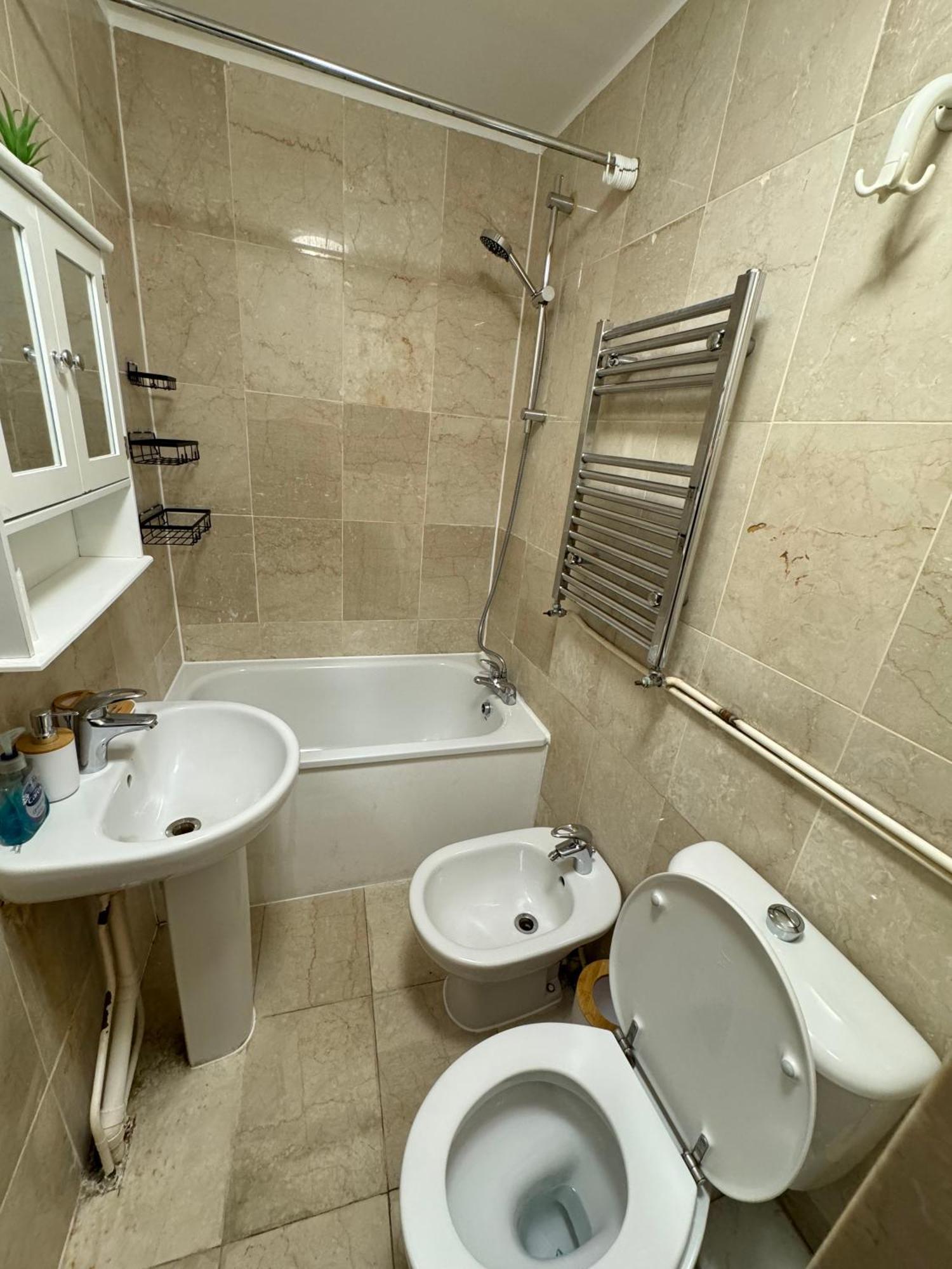 Central, Compact And Fashion Flat For 4 People With Breakfast In Kensington Zone 1 Appartement