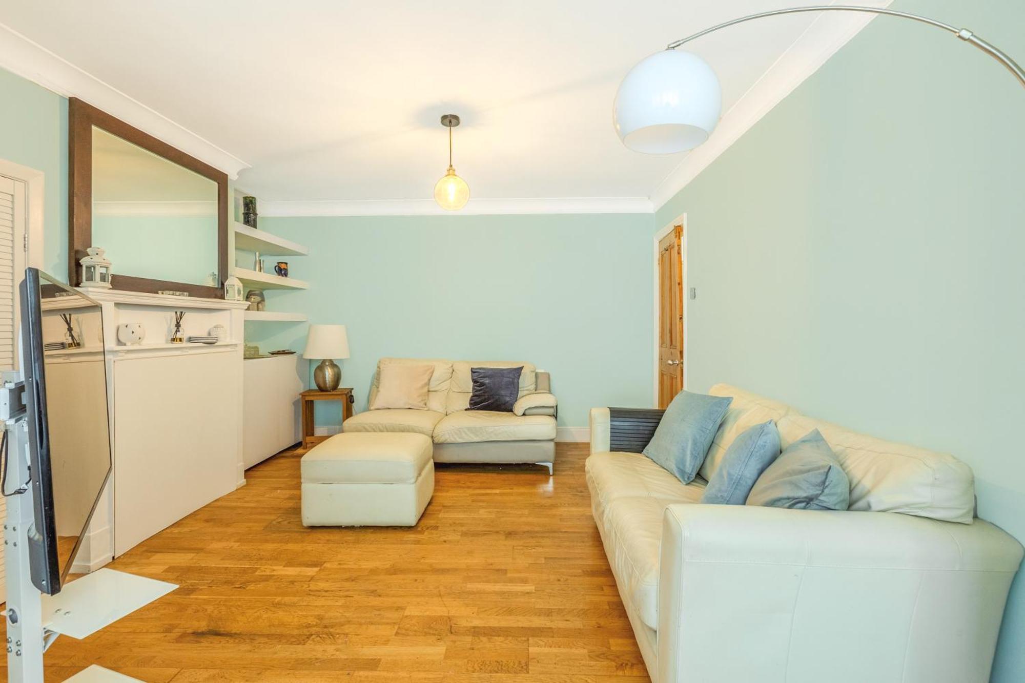 Hébergement de vacances Peaceful 1br Flat, 3min Tube, Nw, Close To Wembley Londres