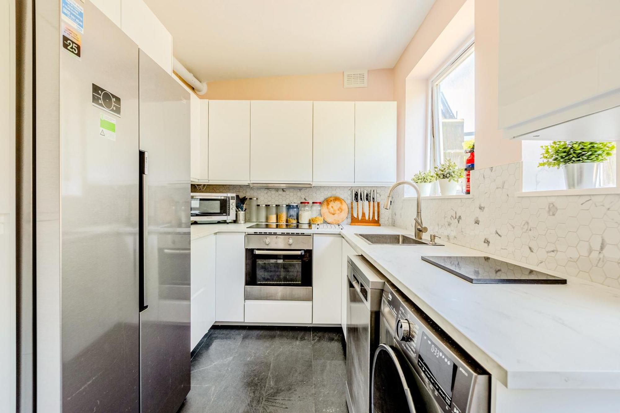 Peaceful 1br Flat, 3min Tube, Nw, Close To Wembley Hébergement de vacances *