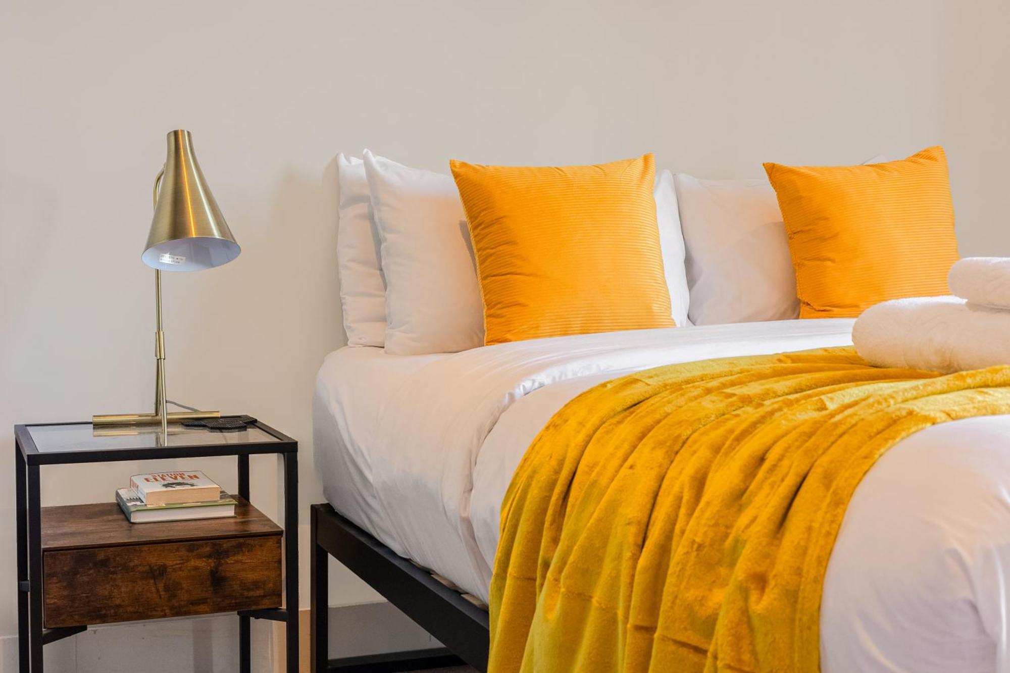 Elegant 1br Apartment, 5 Min Limehouse Dlr Station Apartamento