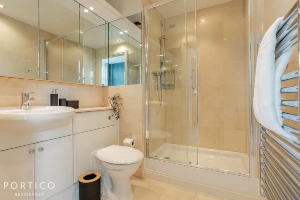 Portico Residences - Stunning Penthouse With River Views In Battersea * Londres