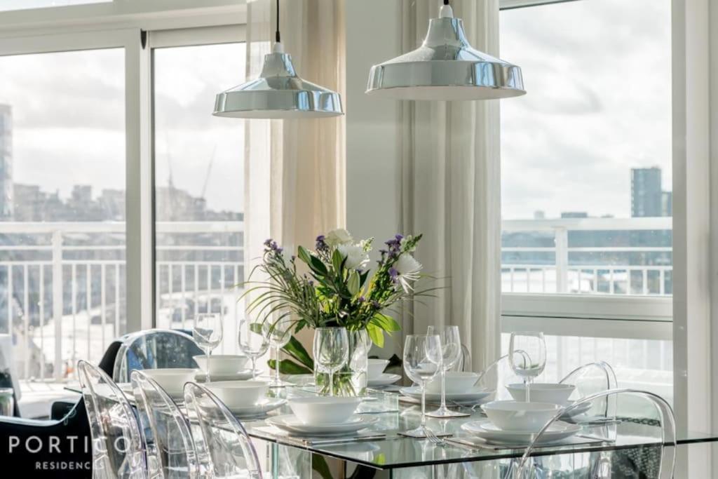 Portico Residences - Stunning Penthouse With River Views In Battersea Appartement *