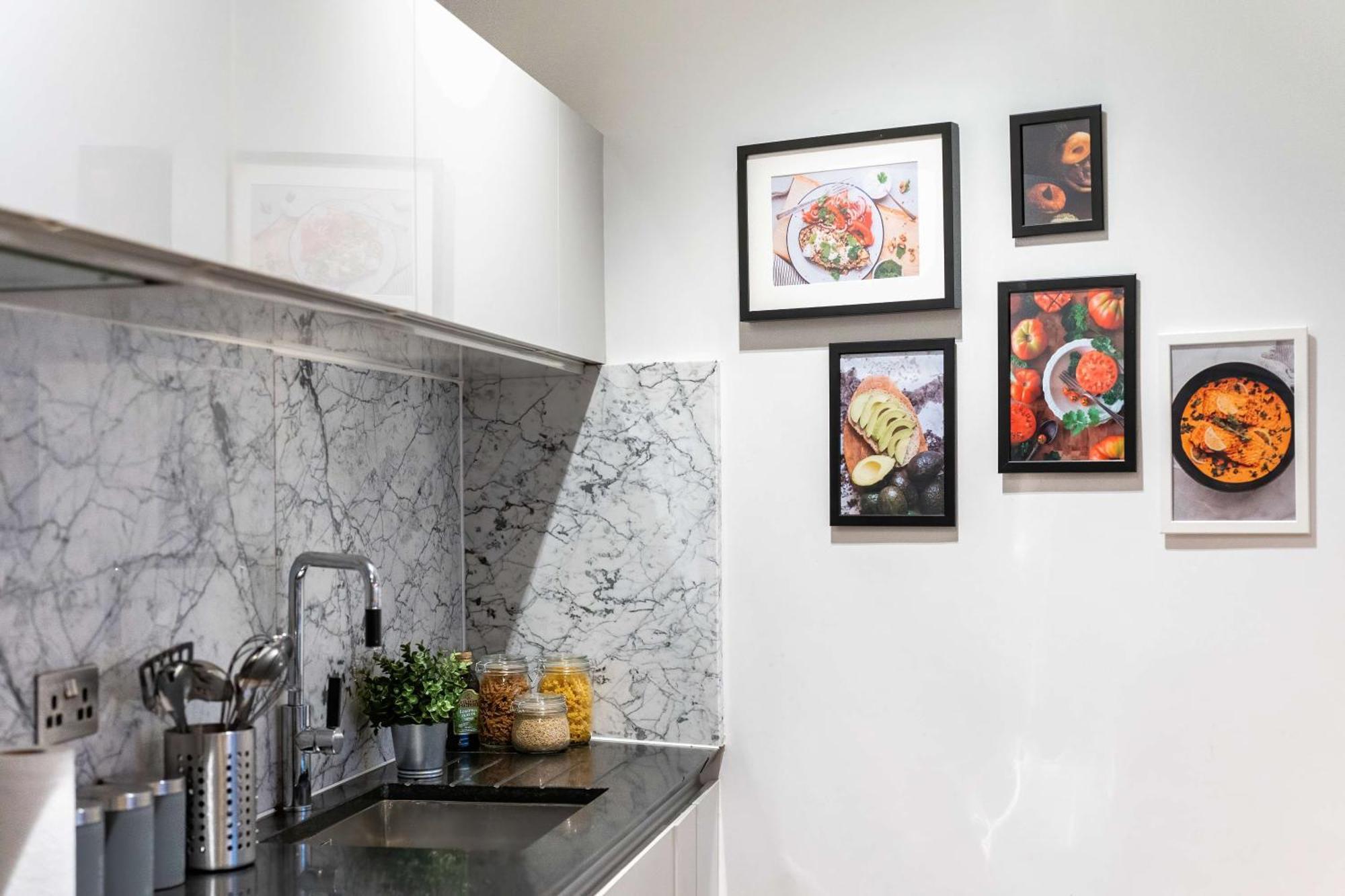 Casa de Férias Camden Coach House By Livestay Short Lets & Serviced With Terrace Retreat & Parking