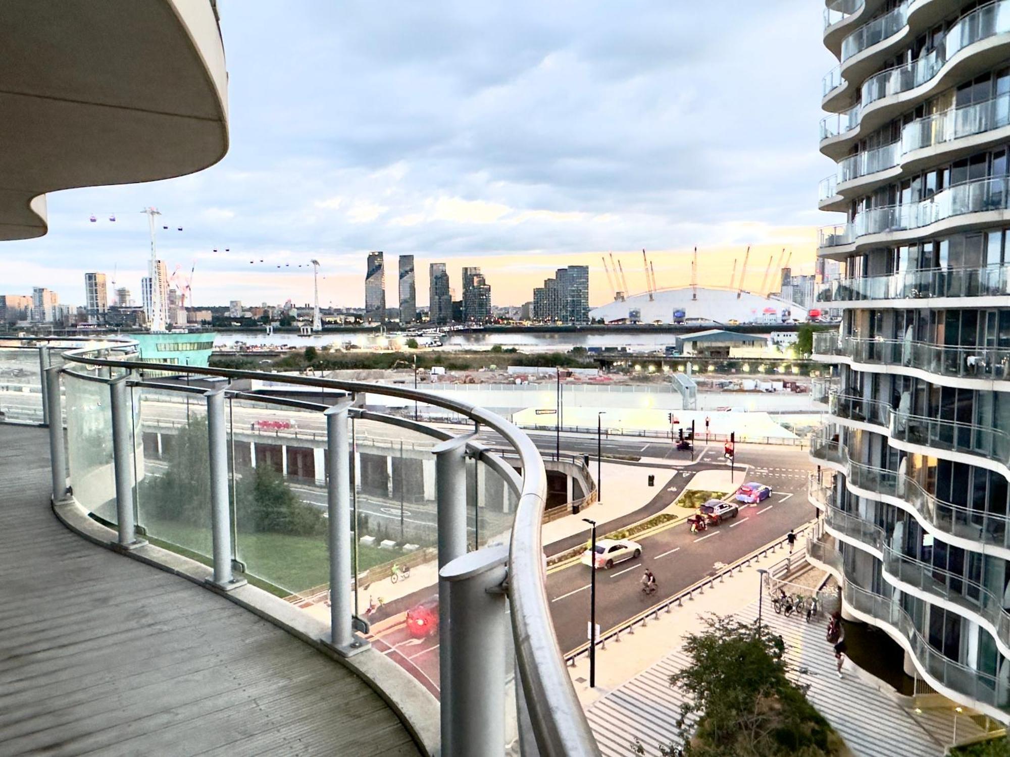 Excel Cosy With Balcony & River View Close To O2 Arena, Cable Car, City Hall * Londres