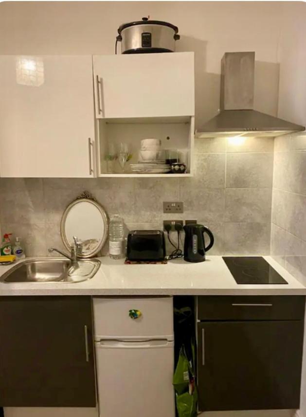 Appartement Modern Sleeps 4 People Opposite Westfield Shepherds Bush *
