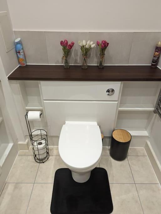 Premium Offers L Last-minute L Remigro Short Lets L 1 Bed Flat L Royal Docks L Airport & Excel L 2 Bed St Albans L Family Friendly L Near Bus Stop L Centre L Book Today With Remigro