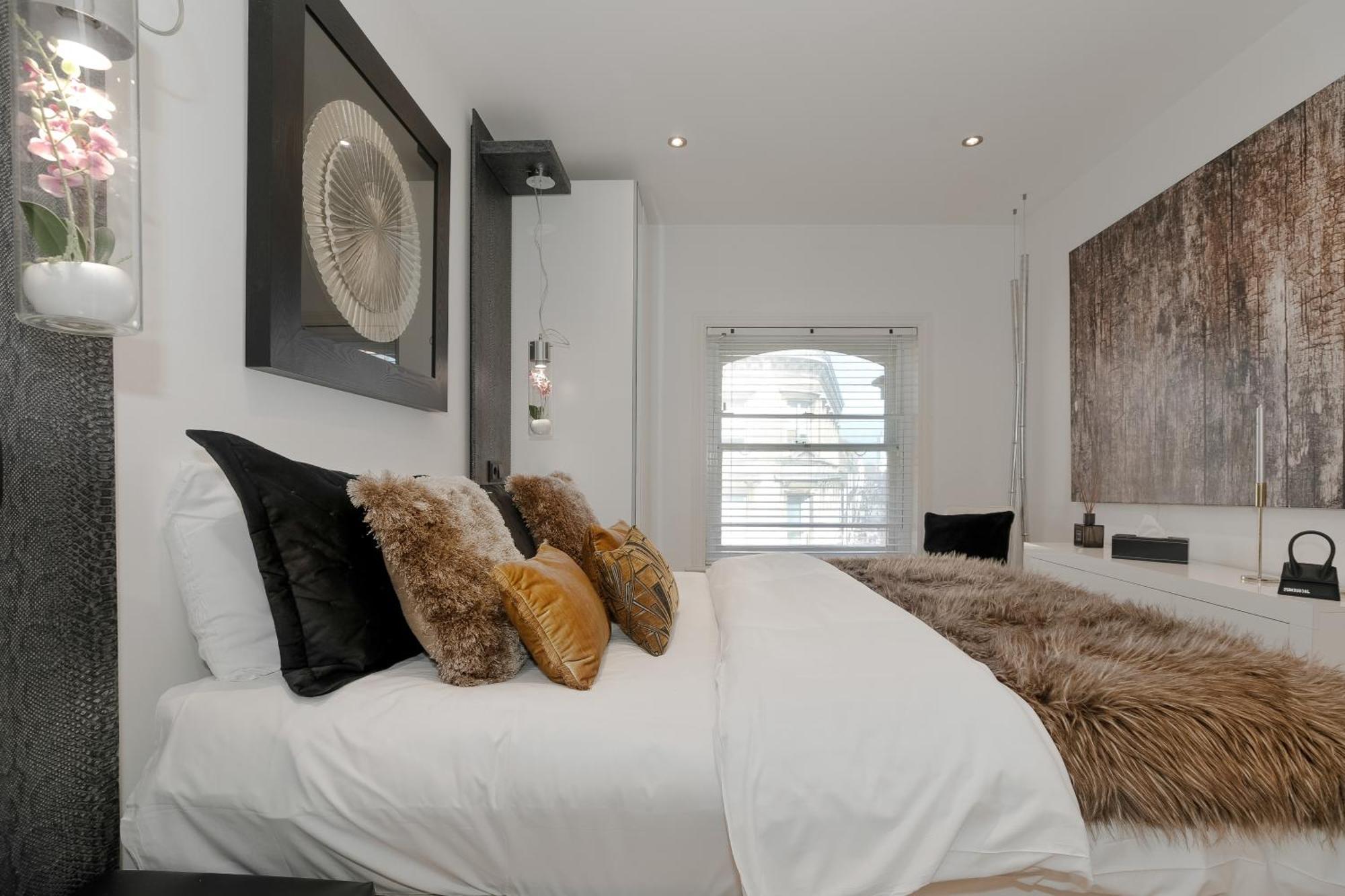 Cool Covent Garden Theatre Design Hub For Families Friends Couples *