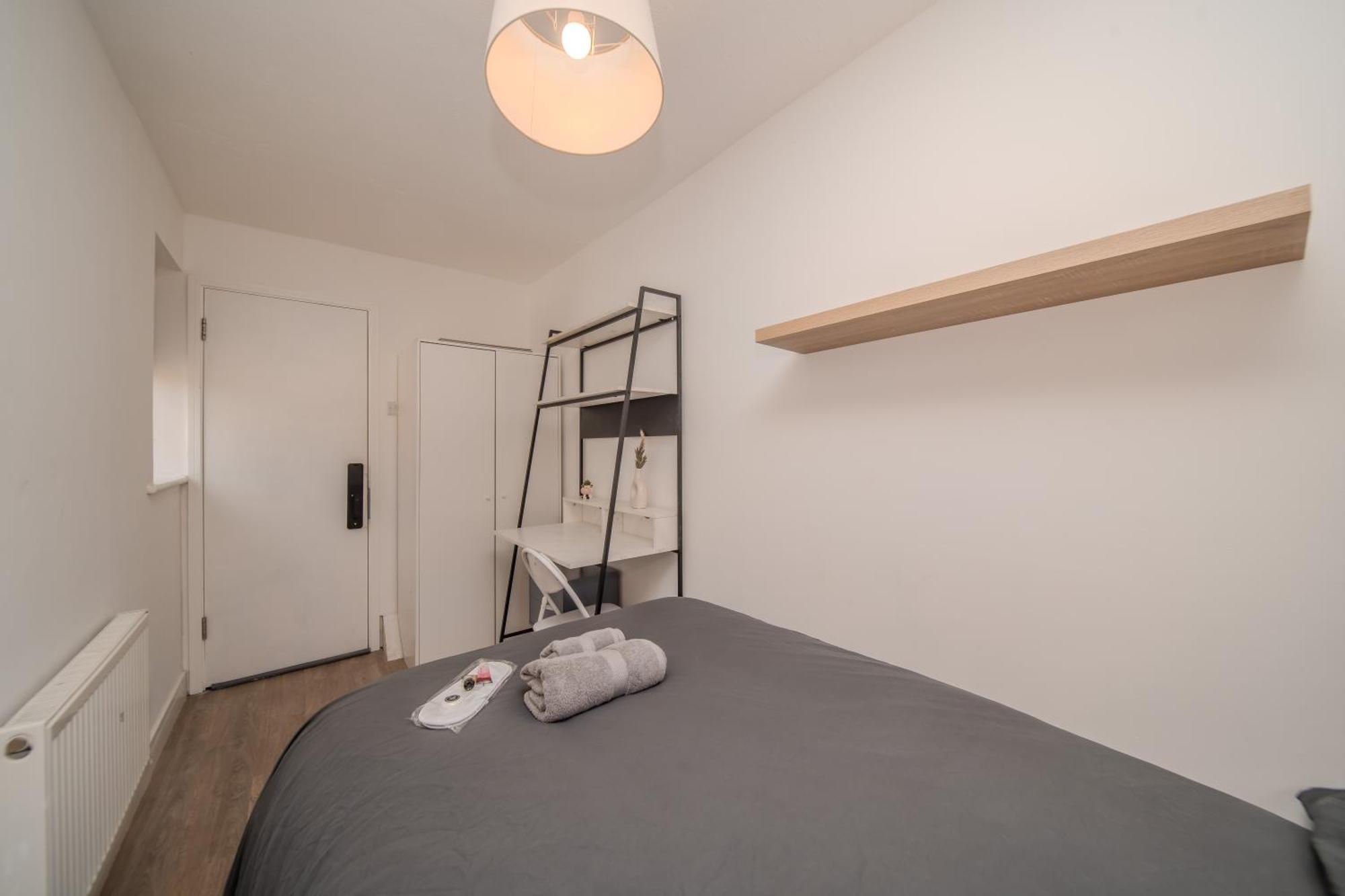Pensión Harmonynest Parkview Elegance