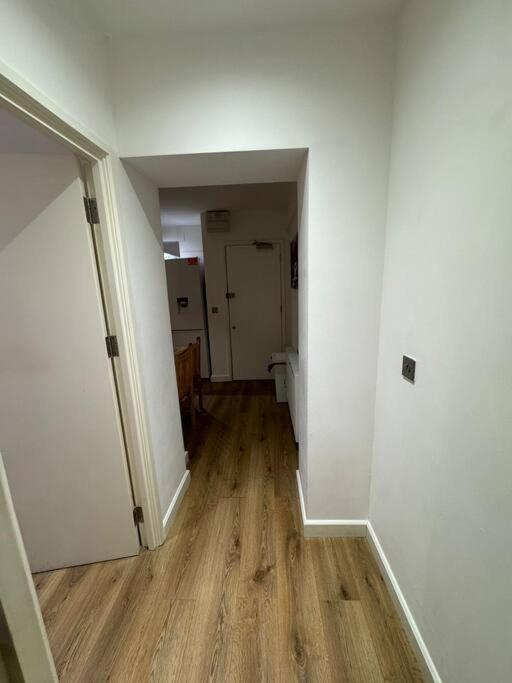 Sleep 6 - 5 Min From Camden Market Hw5 *