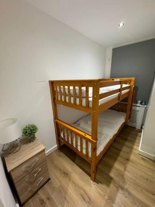 Sleep 6 - 5 Min From Camden Market Hw5 *