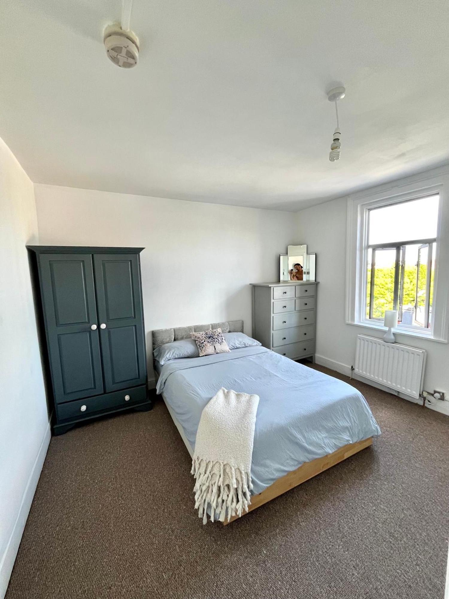 Love Flat-shared - Bed & Breakfast *