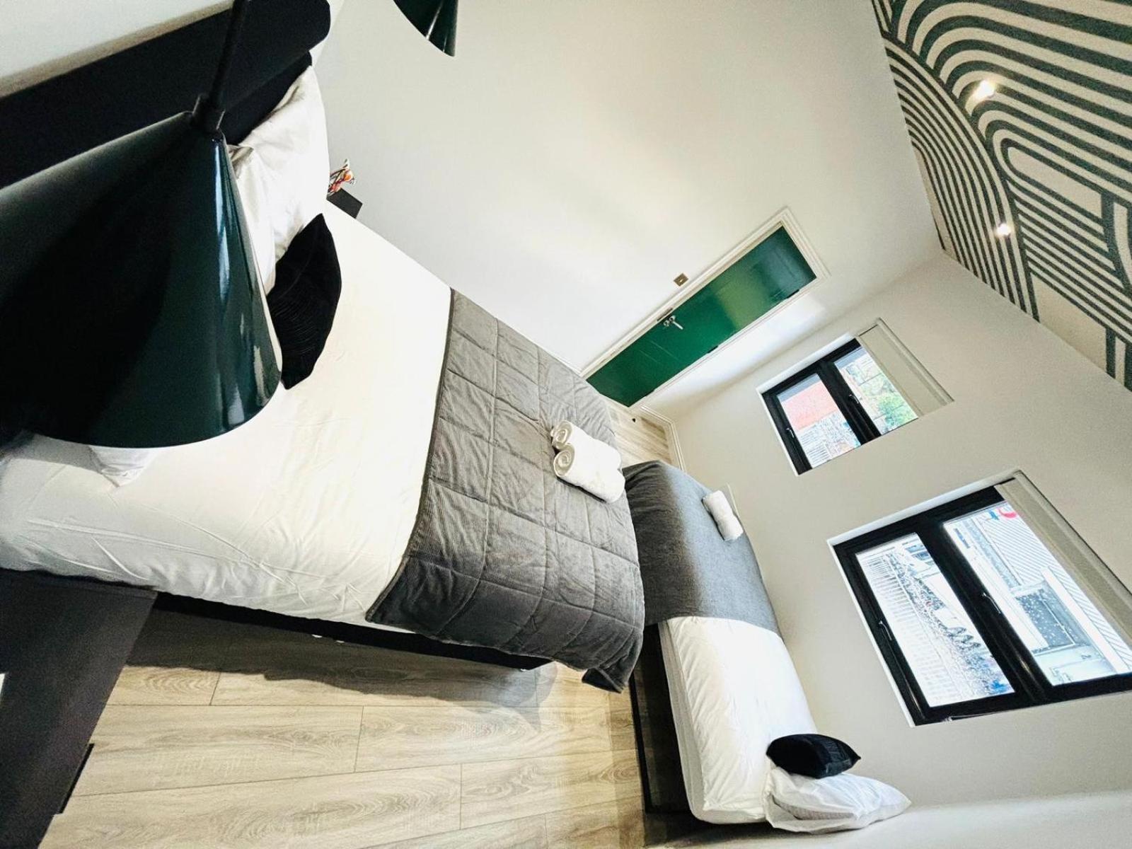 Luxury Flats, Location In Town Londres