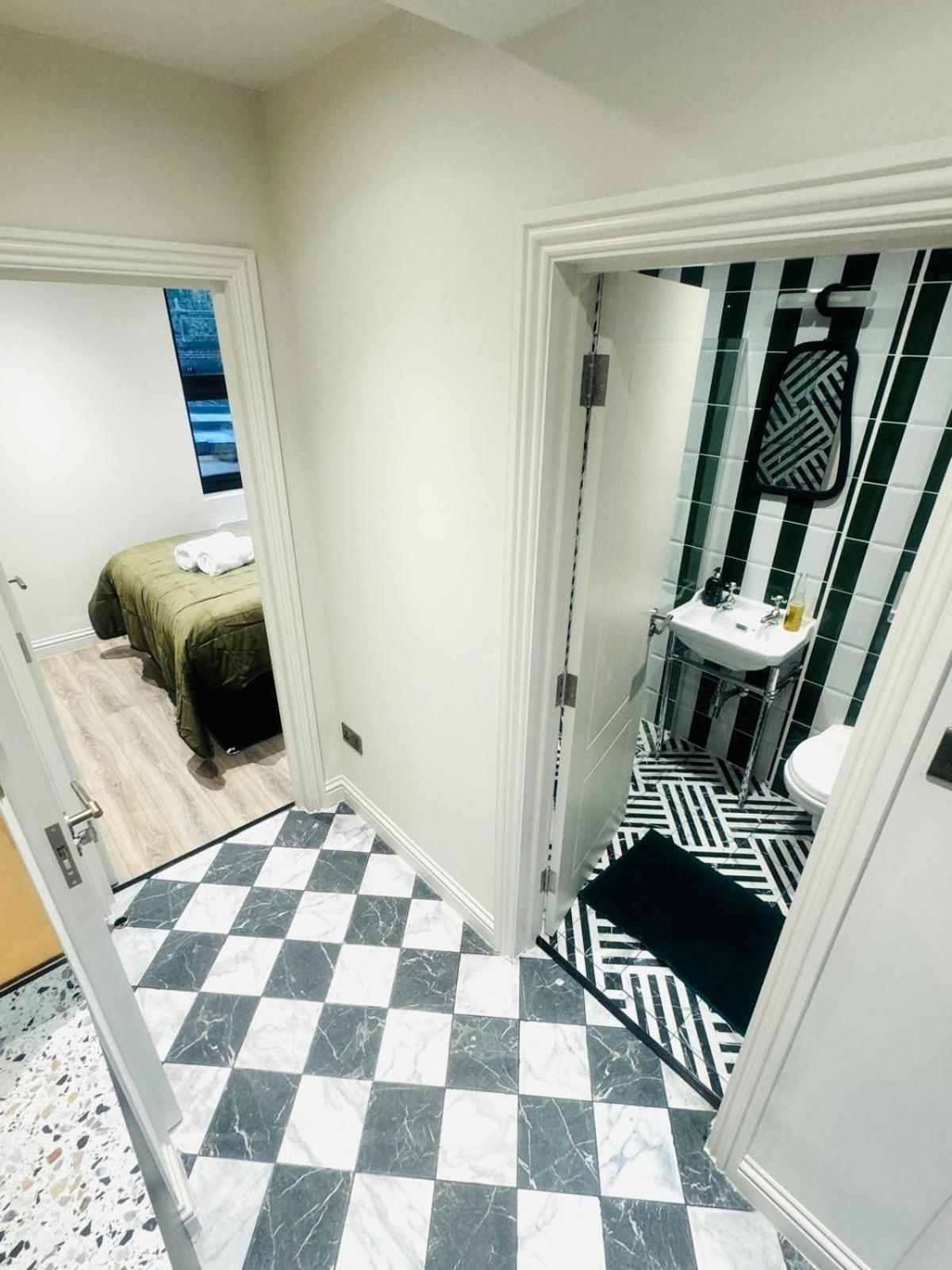 Luxury Flats, Location In Town * Londres