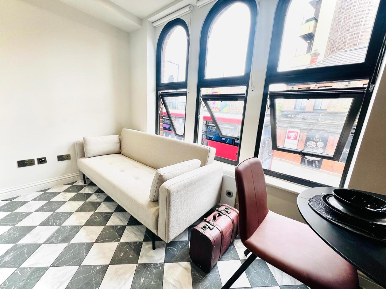 Apartamento Luxury Flats, Location In Town