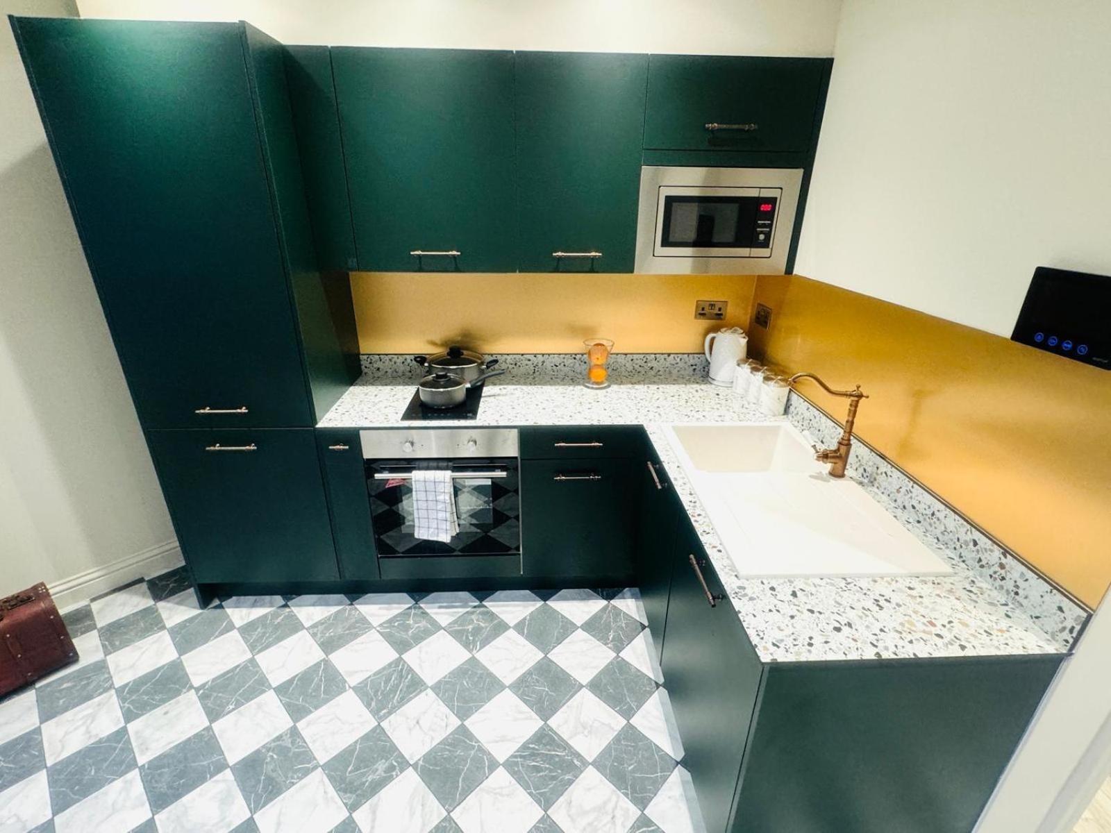 Luxury Flats, Location In Town Apartamento *