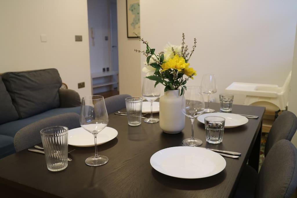 Apartamento 2 Bedroom Modern, Simple Flat In Broadway Market *