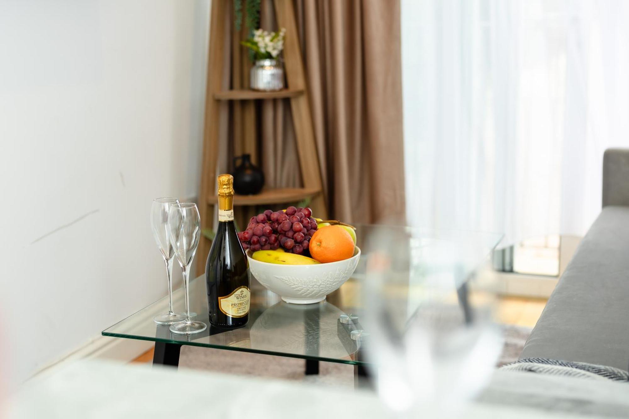 Elegant & Spacious - Minutes To Kensington London