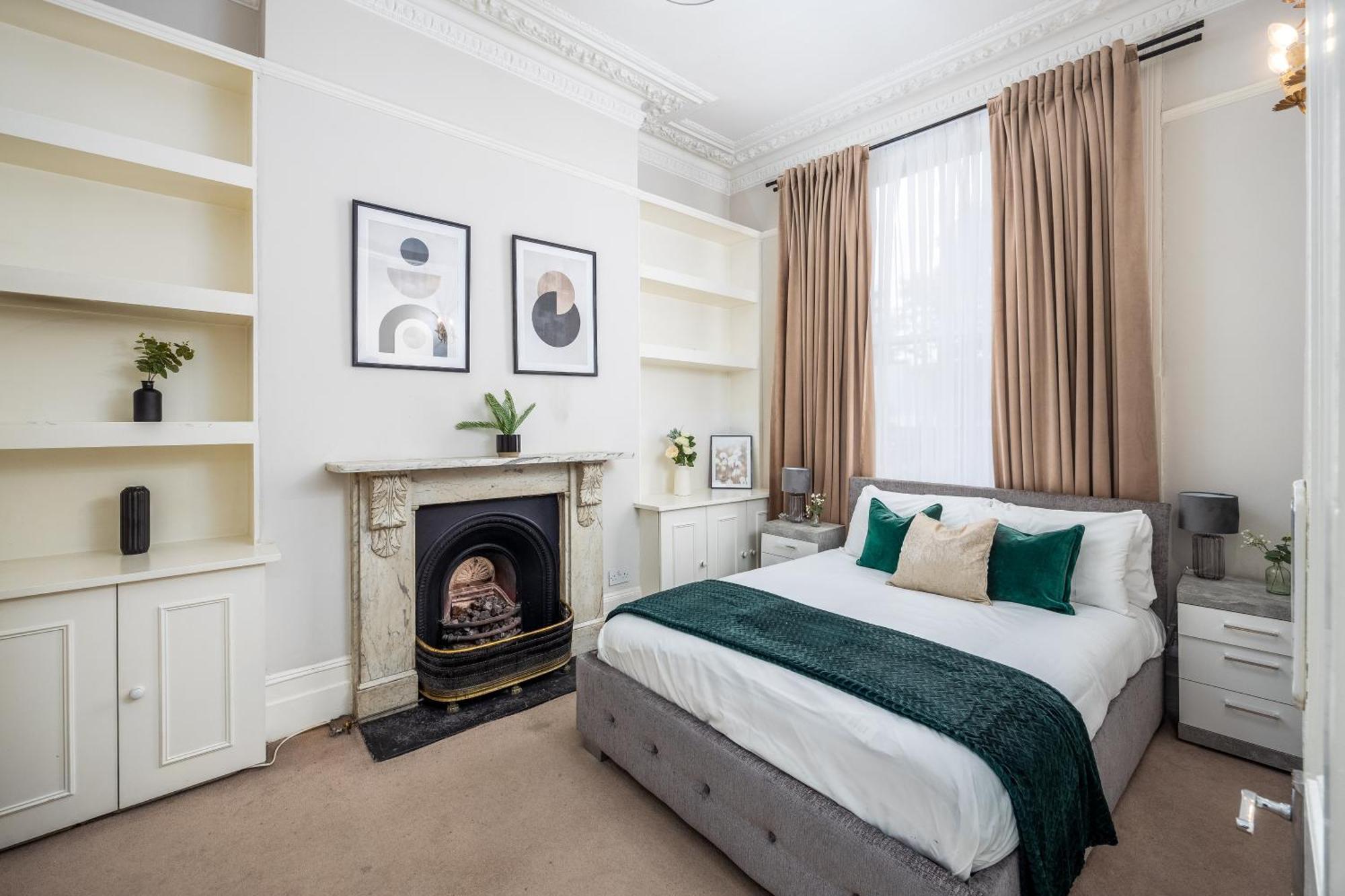 Elegant & Spacious - Minutes To Kensington *