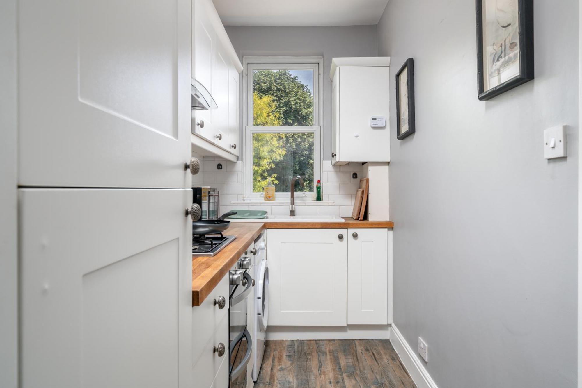 Lovely & Bright 1 Bedroom Flat In London's Zone 2 Londres