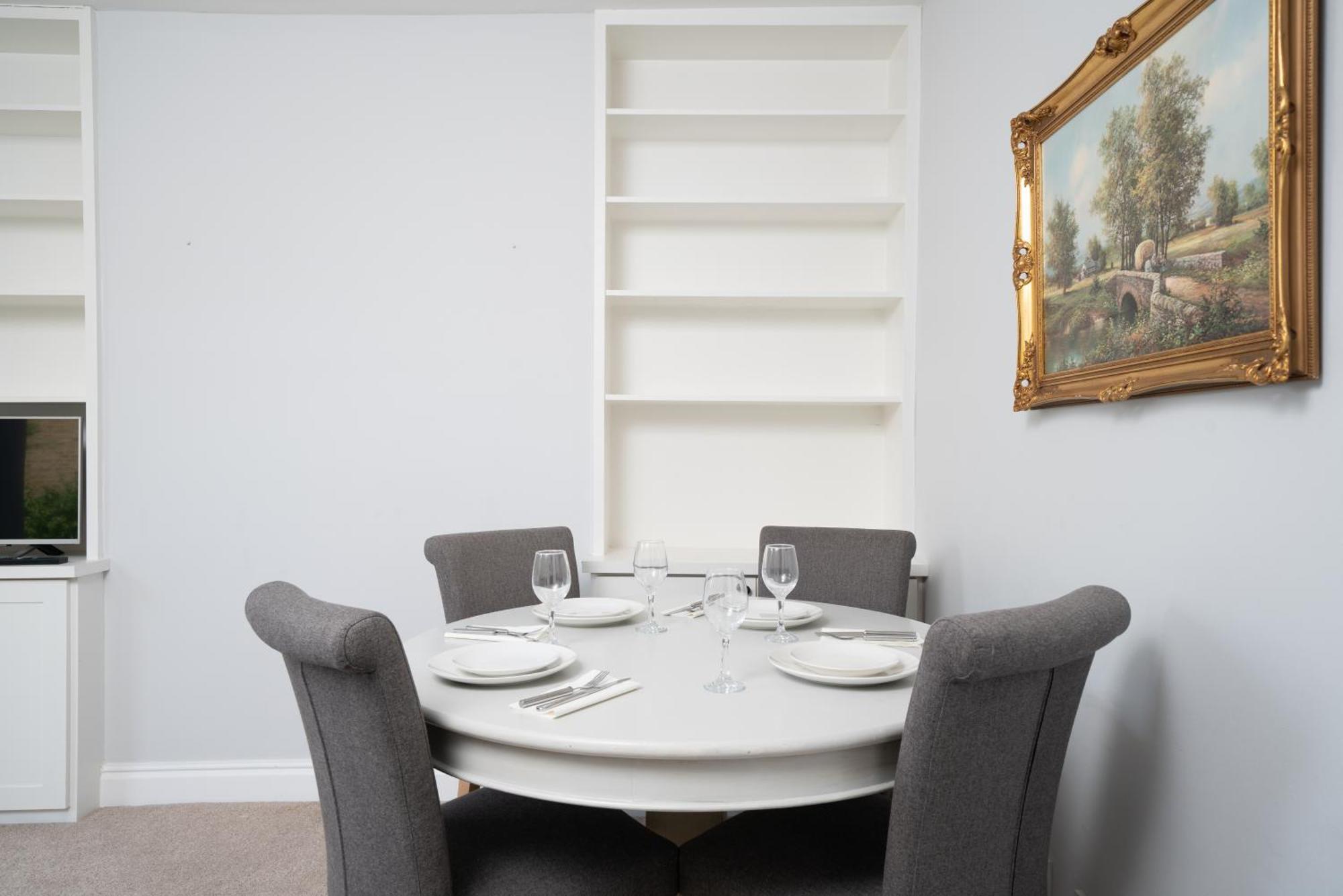 Lovely & Bright 1 Bedroom Flat In London's Zone 2 Appartement *