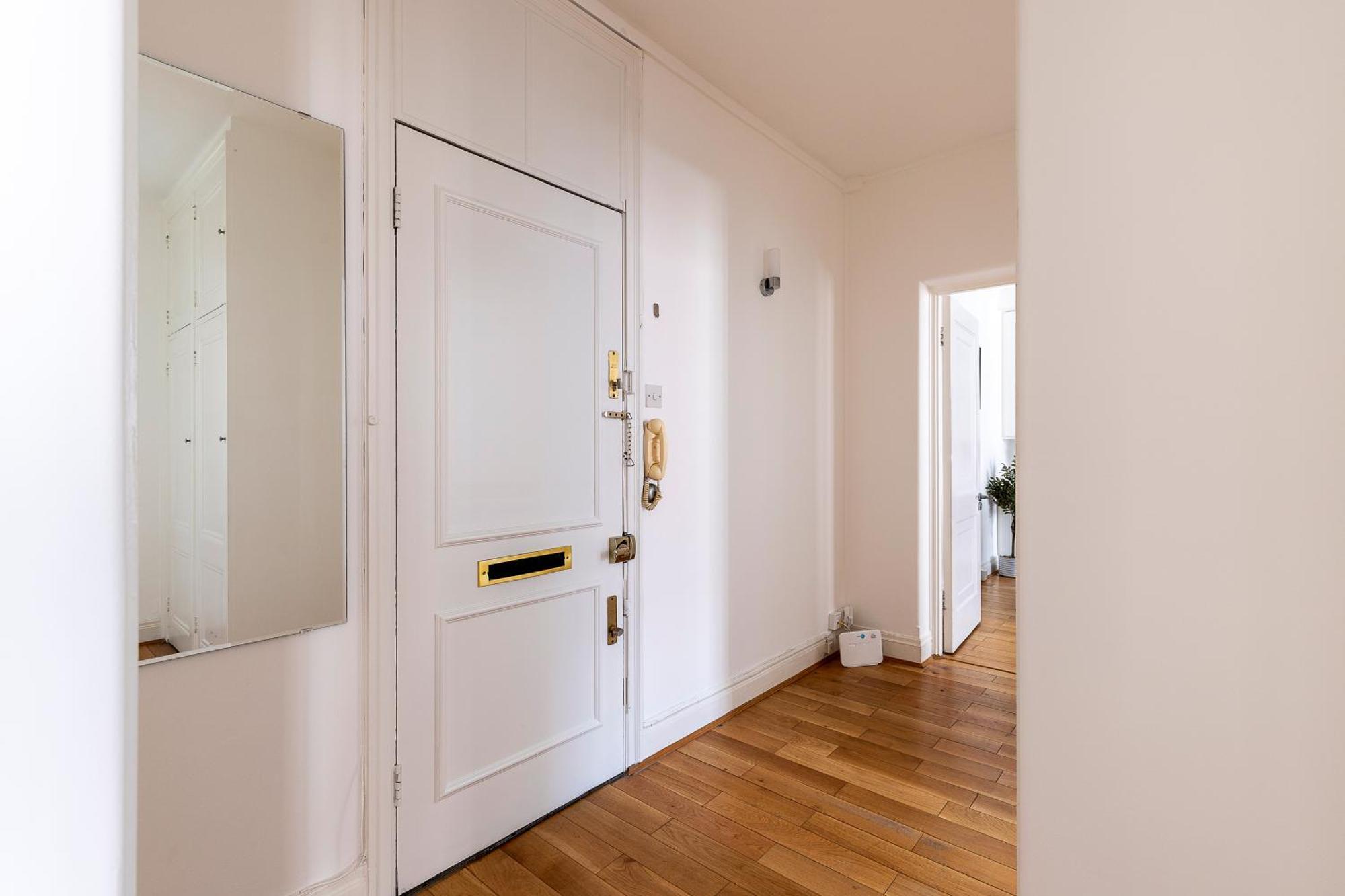 Appartement Modern 2 Bedroom Flat Near Queensway *