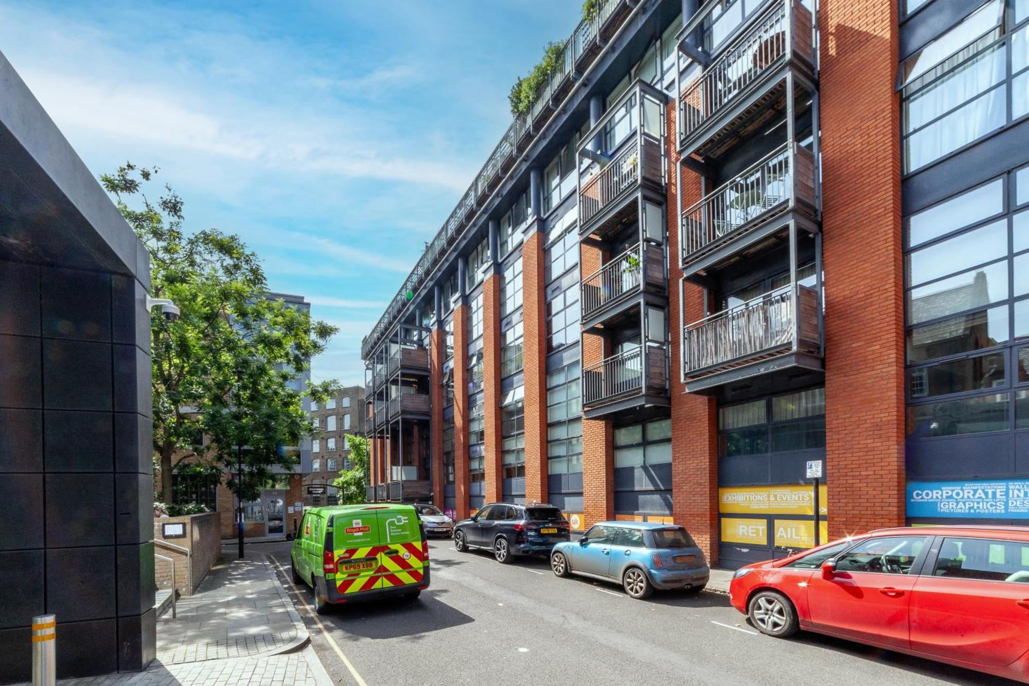 Appartement A Stylish Newly Refurbished Flat With Access