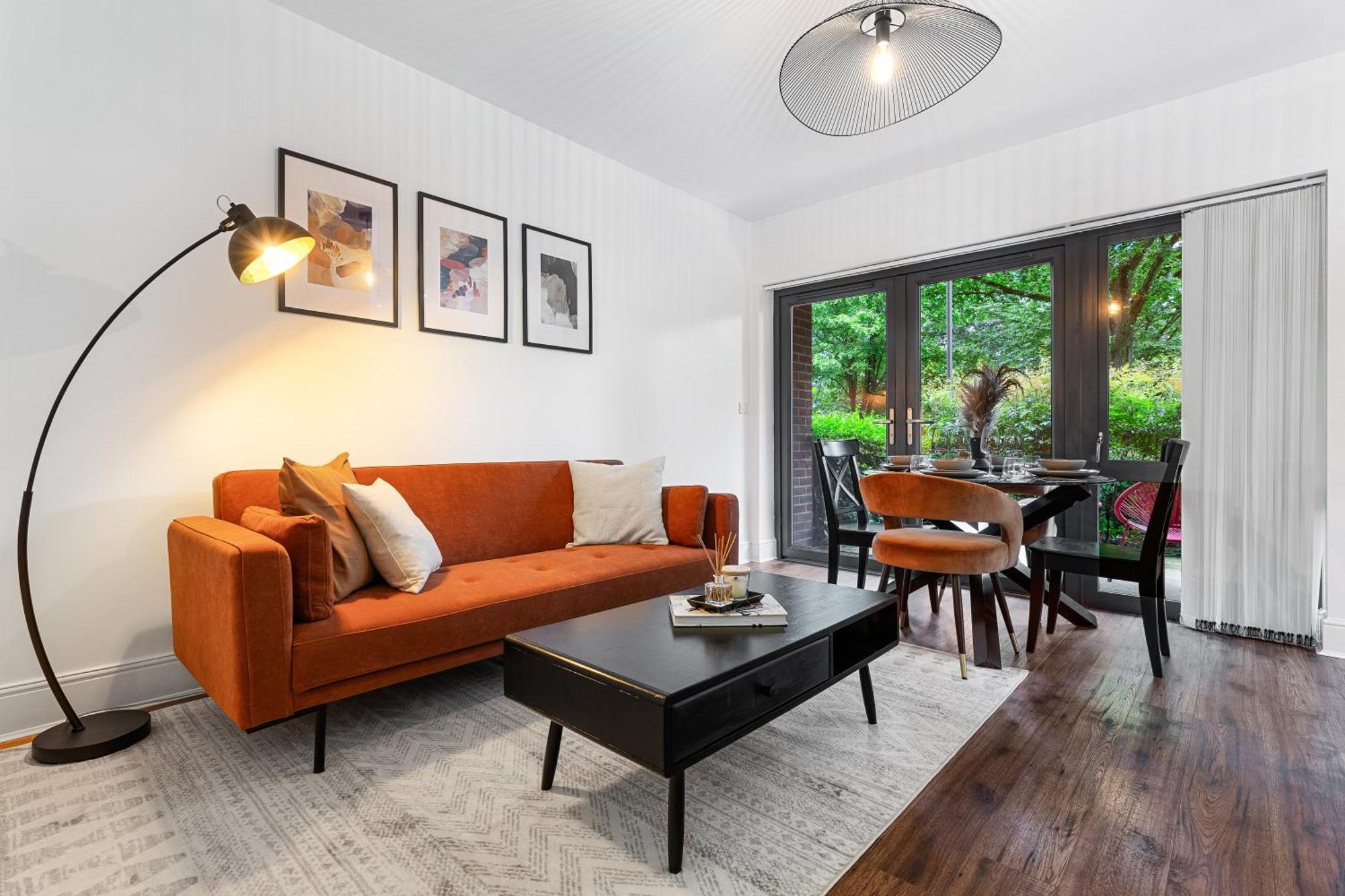 Modern 2 Bedroom In Uxbridge Free Parking Apartamento