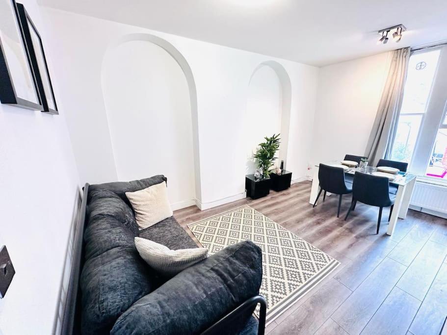 Luxury Flat Hyde Park Super Location For Tourists Apartamento Londres