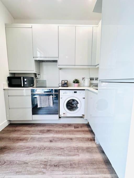 Luxury Flat Hyde Park Super Location For Tourists