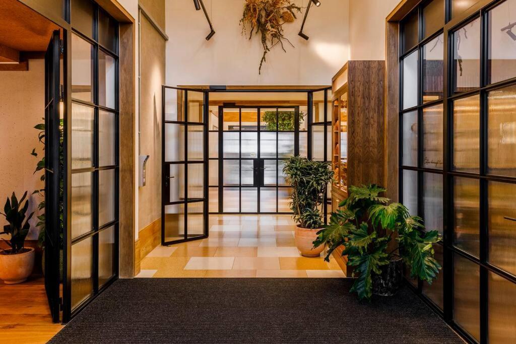 Appartement Luxury In A Vibrant Part Of North