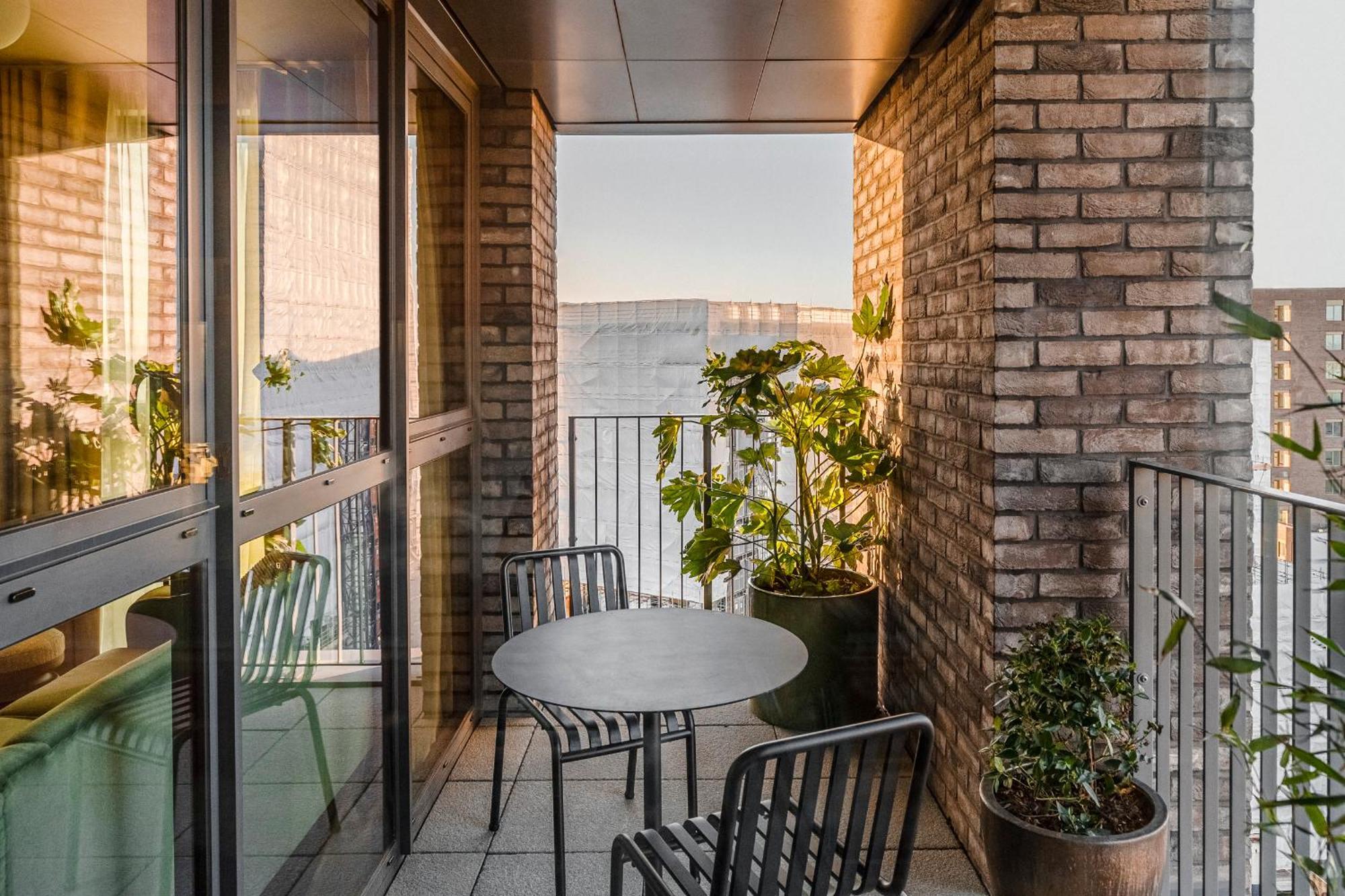 Luxury In A Vibrant Part Of North Appartement