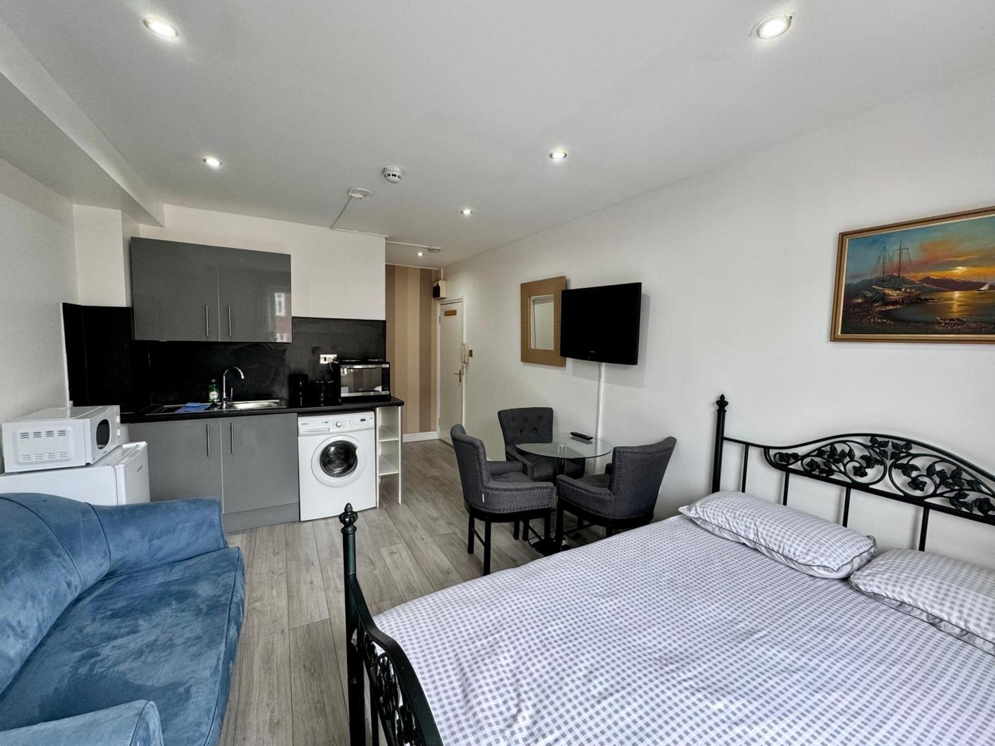 Cosy - Finchley Road * Londres