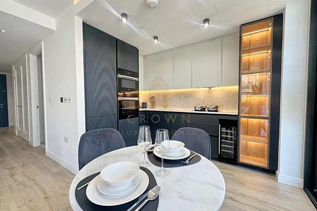 250 Road 2 Bollinder Place Ec1v 2ah 2bed Luxury Apartments-this Is Full Address *