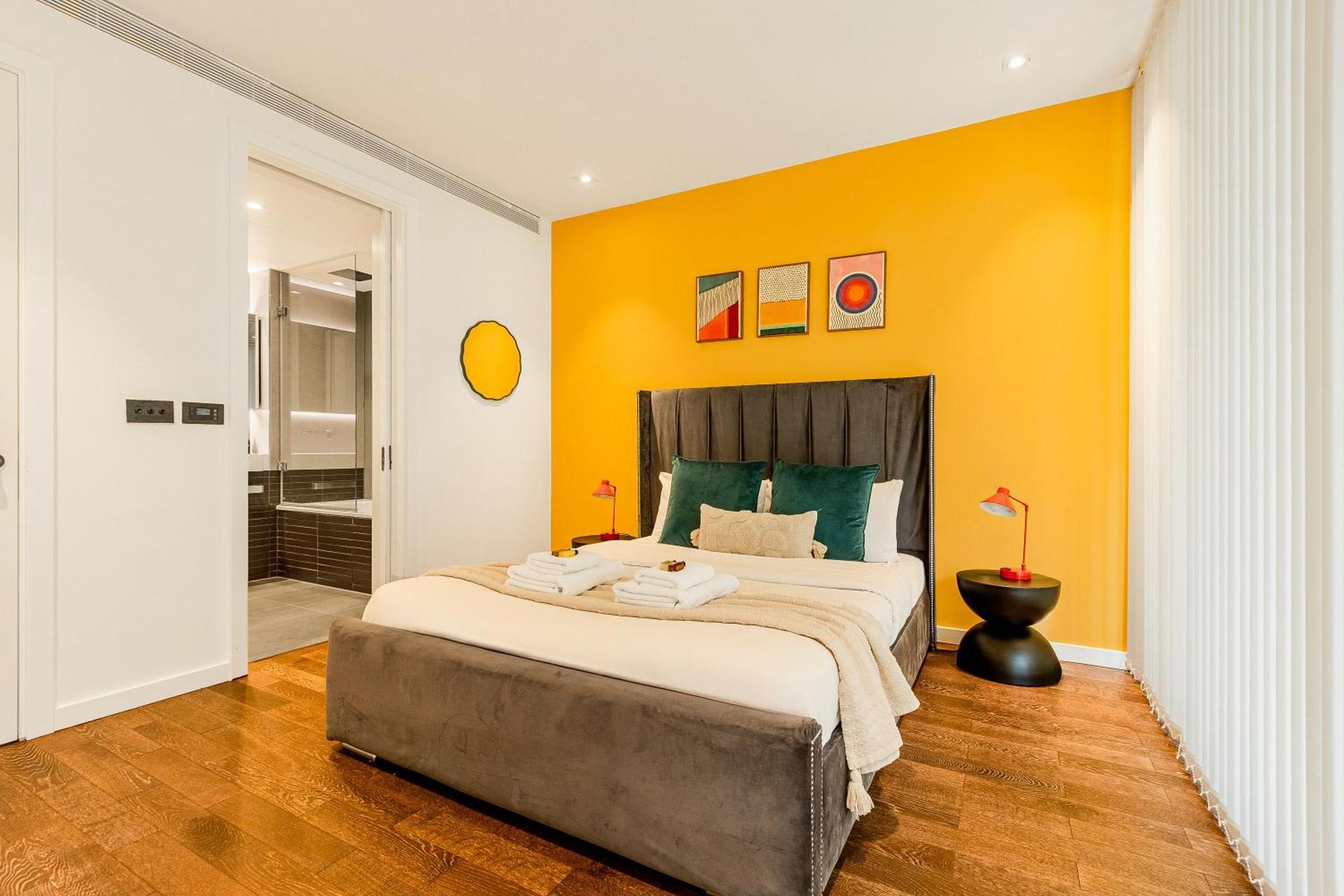 Radiant 2 Bdr With Balcony In Luxury Building Appartement