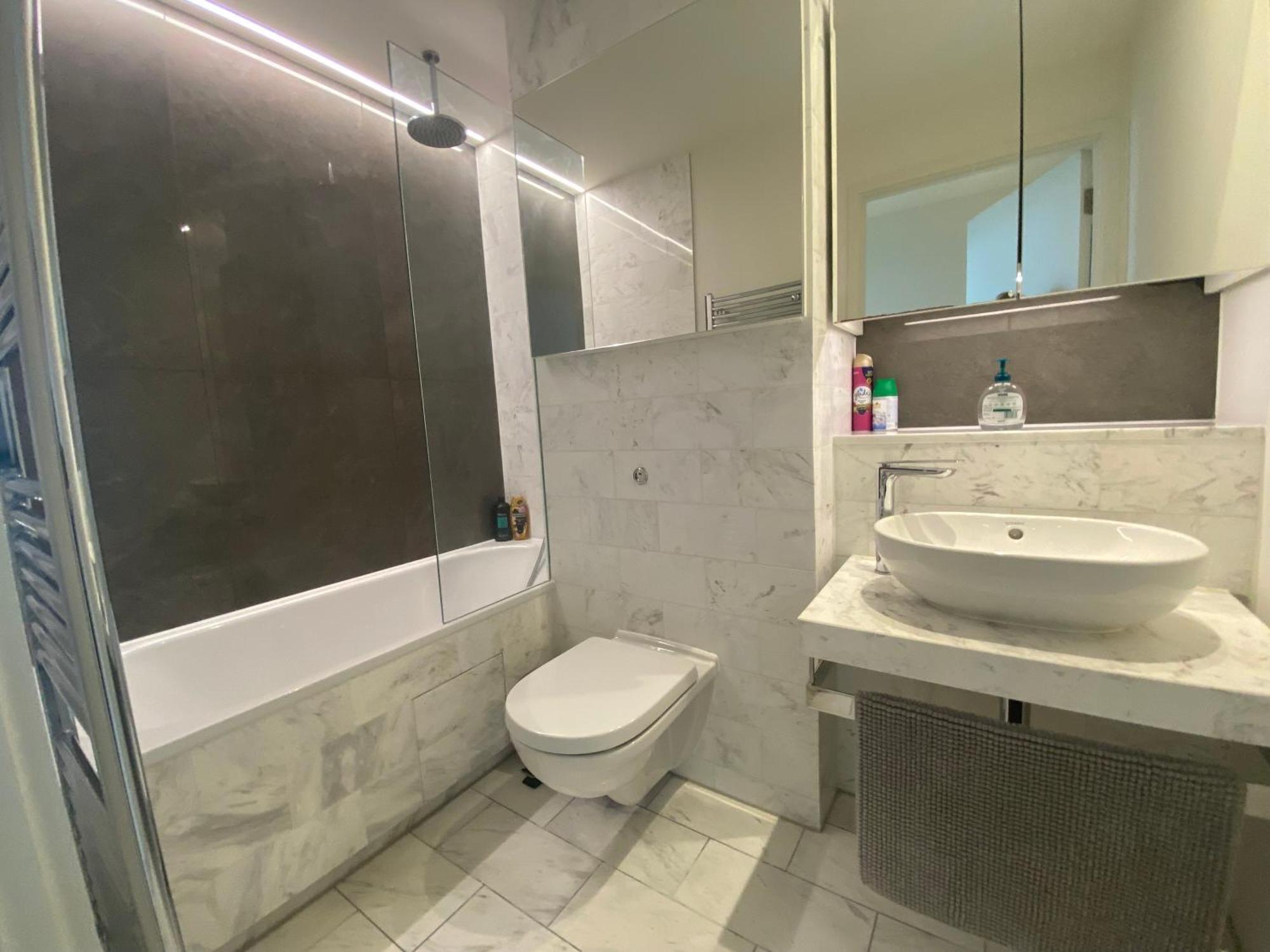High Level, Two Bedroom Appartement Londres